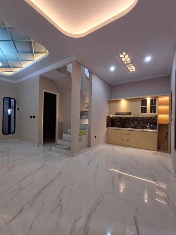 dijual rumah modern classic di jagakarsa jaksel