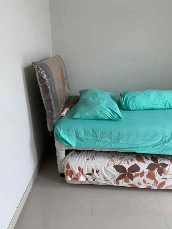 dijual rumah modern minimalis greenlake