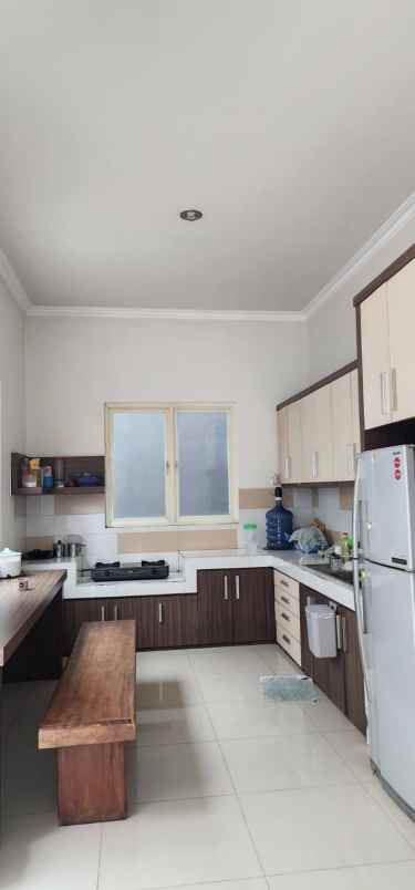 dijual rumah mojoarum gubeng surabaya timur