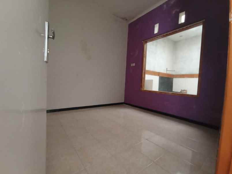 dijual rumah murah lokasi metro kota batu