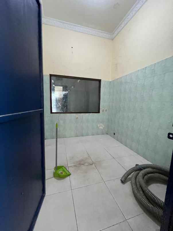 dijual rumah ngagel rejo kidul