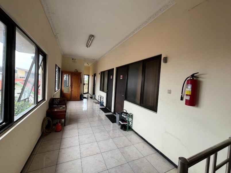 dijual rumah ngagel rejo kidul