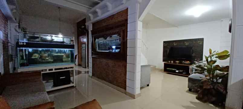 dijual rumah nyaman lokasi kalideres jakarta barat