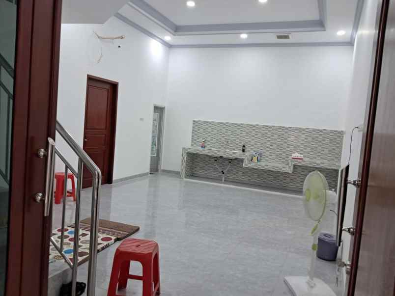 dijual rumah pademangan jakut 3 lantai bangunan baru