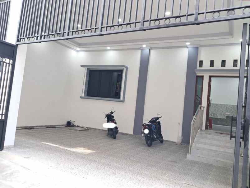 dijual rumah pademangan jakut 3 lantai bangunan baru