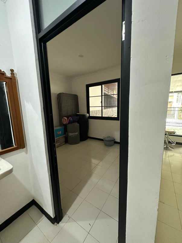 dijual rumah palem indah pondok kelapa