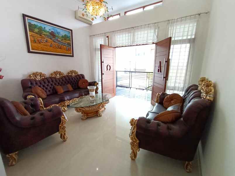 dijual rumah palmerah residen jakarta barat