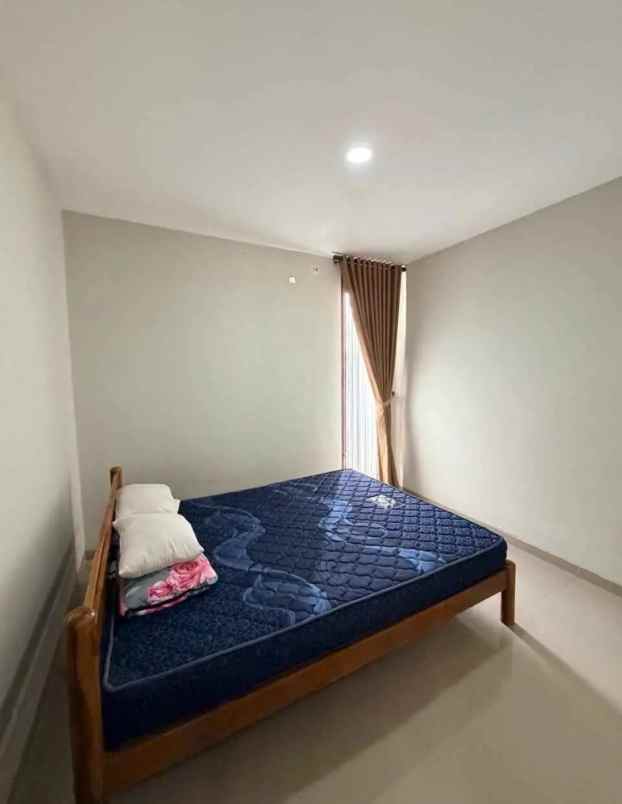 dijual rumah pamella 7