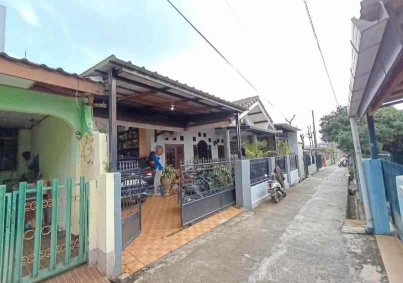 dijual rumah pancoran mas