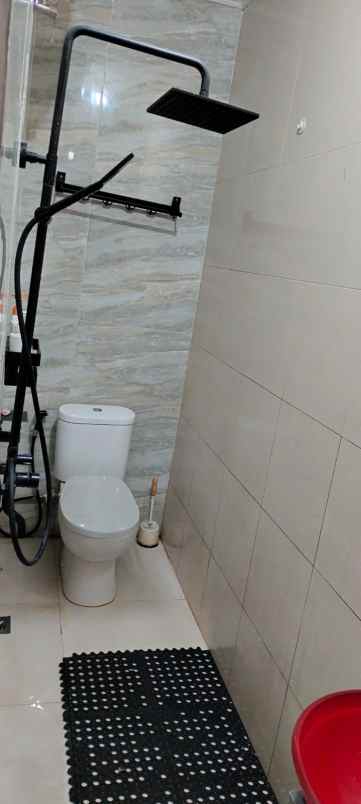 dijual rumah pancoran mas