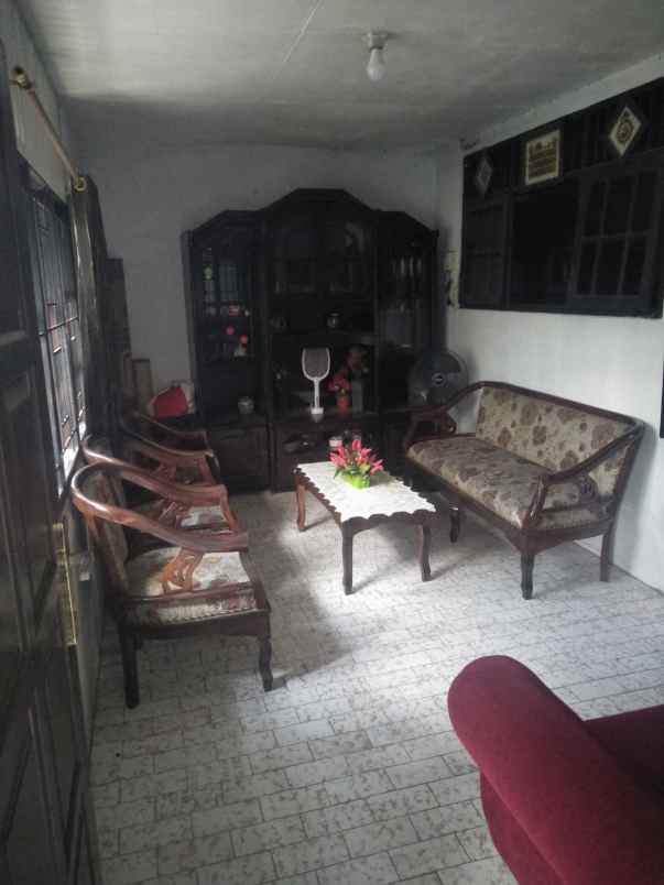 dijual rumah pancoran mas