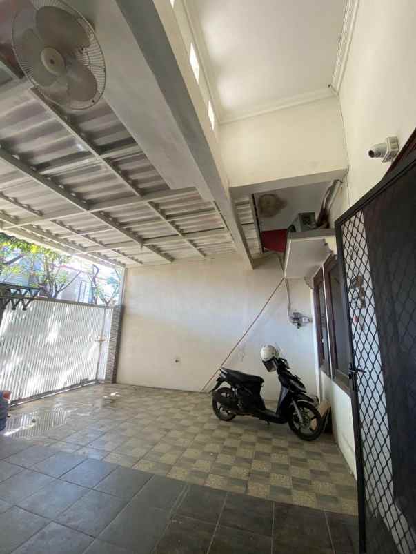dijual rumah pantai mentari