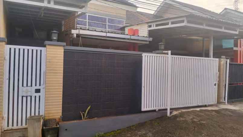 dijual rumah pelita ciherang sukatani depok