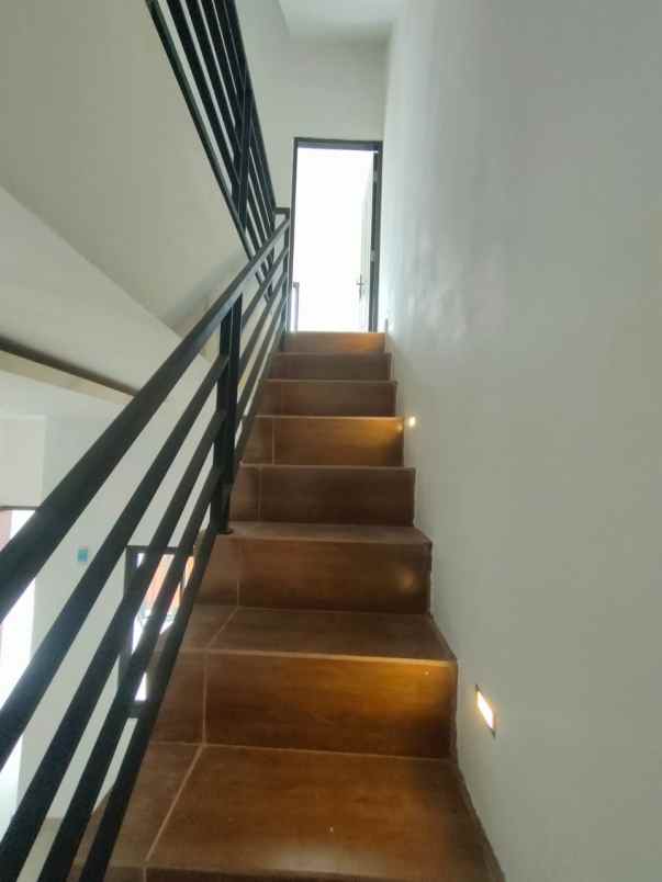 dijual rumah percetakaan negara