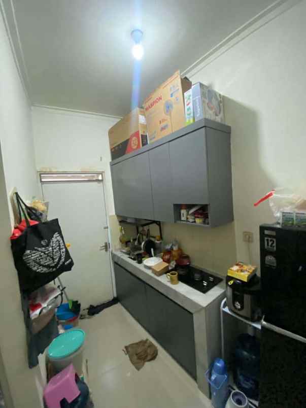 dijual rumah perum bukit waringin