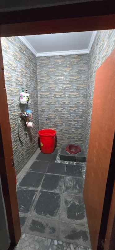 dijual rumah perumahan alinda kaliabang