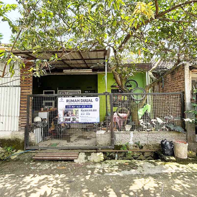 dijual rumah perumahan bumi sari indah