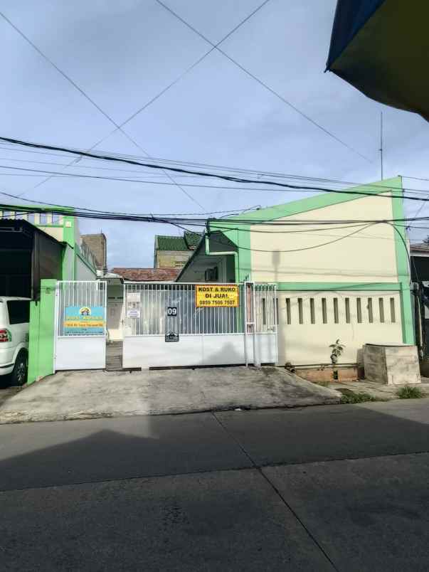 dijual rumah perumahan bumi satria kencana