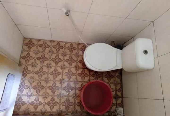 dijual rumah perumahan bumi satria kencana