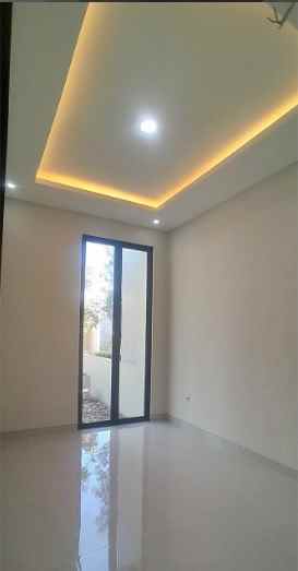 dijual rumah perumahan dian istana