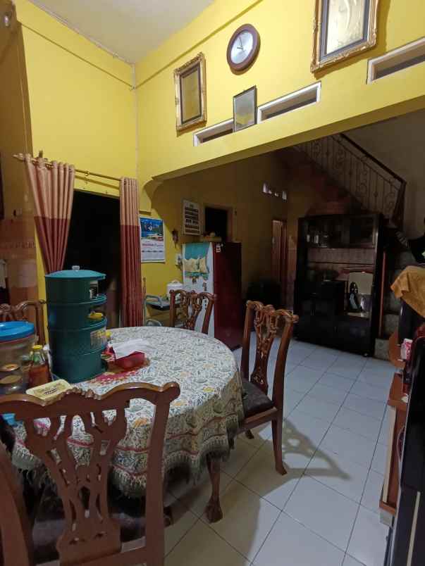 dijual rumah perumahan kalibaru permai