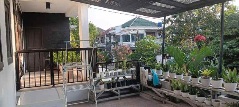 dijual rumah perumahan kayu putih