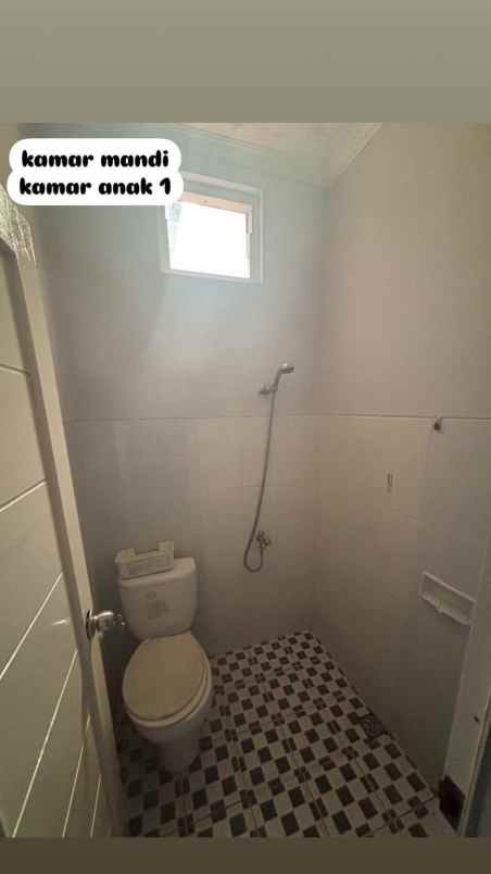 dijual rumah perumahan kemang pratama 2