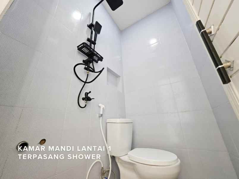 dijual rumah perumahan pesona anggrek
