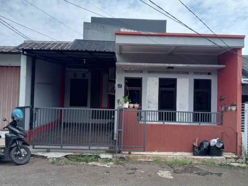 dijual rumah pesona panghegar