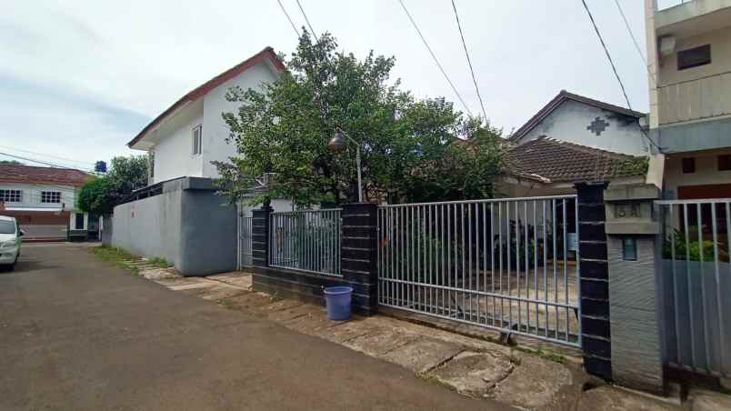 dijual rumah pisangan
