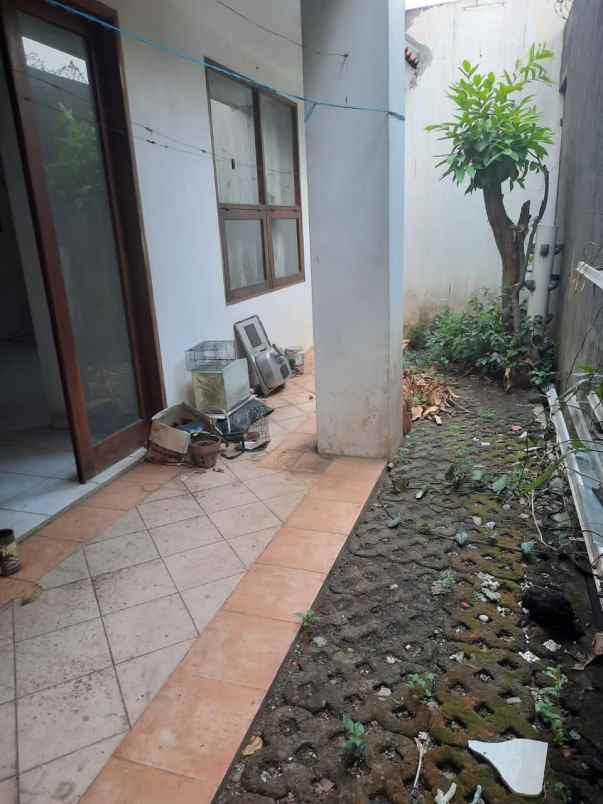 dijual rumah pisangan ciputat timur