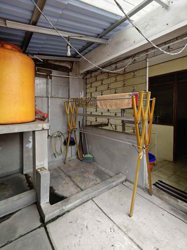 dijual rumah pondok bambu jakarta timur