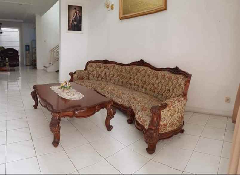 dijual rumah pondok indah jl alam segar
