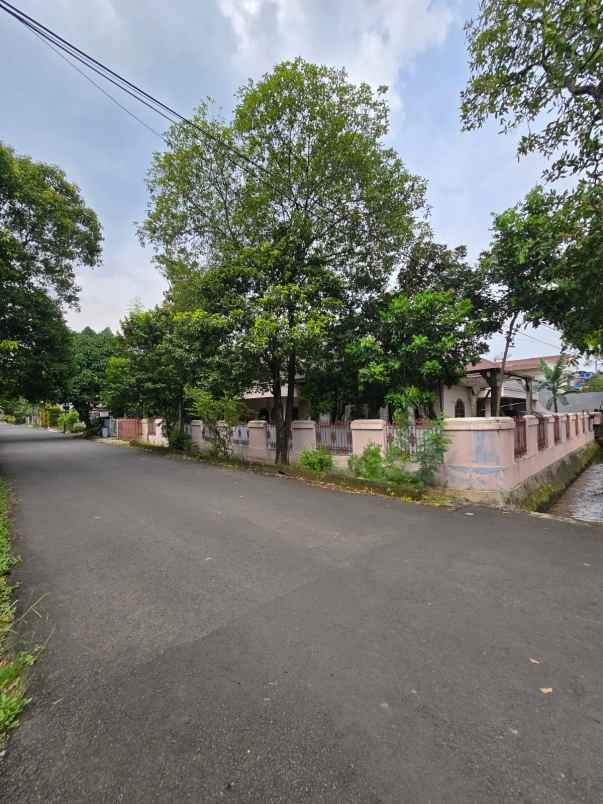 dijual rumah pondok kelapa jaktim