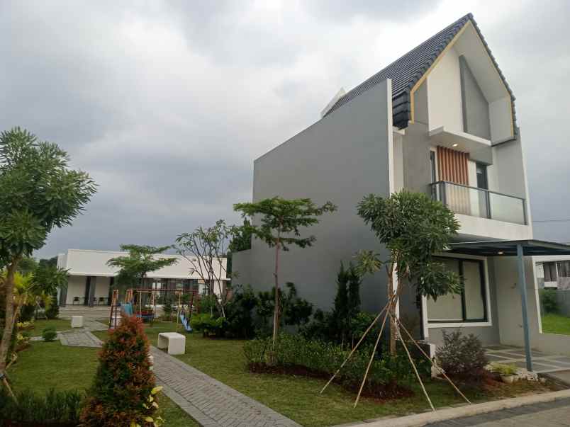 dijual rumah pondok ranji