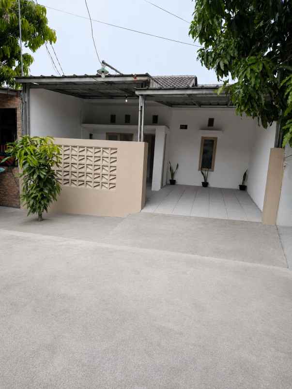dijual rumah puri lestari cukajaya cikarang