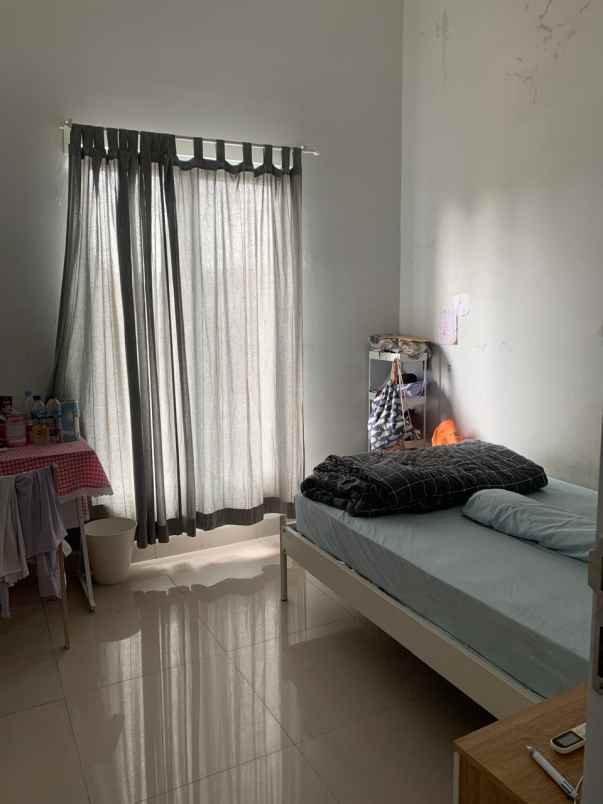 dijual rumah rangkapan jaya