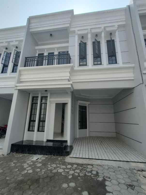dijual rumah rangkapan jaya baru
