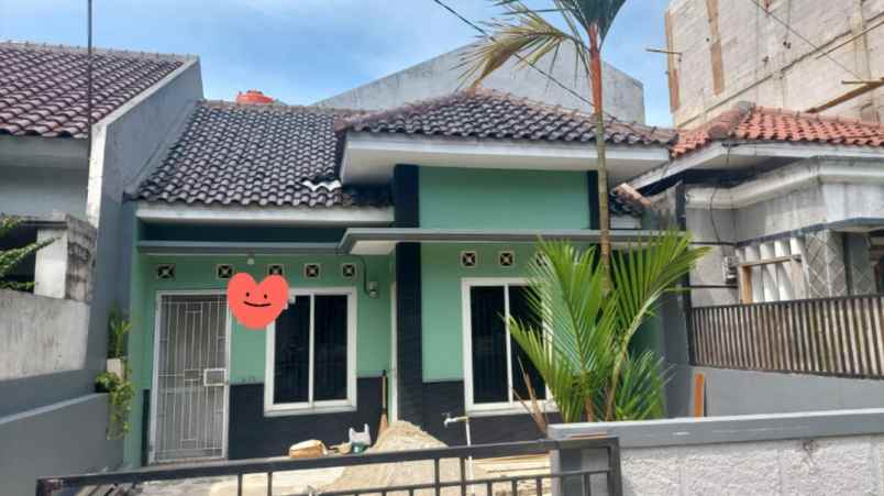 dijual rumah rangkapan jaya baru