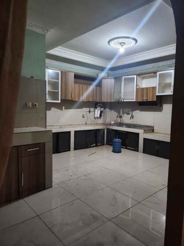 dijual rumah rawa lumbu bekasi timur