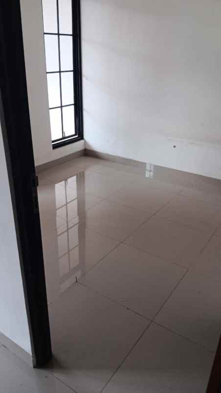 dijual rumah rawakalong gunung sindur bogor