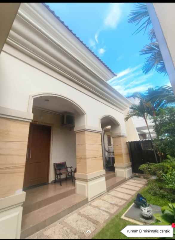 dijual rumah regency 21