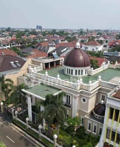 dijual rumah rumah taman duren sawit