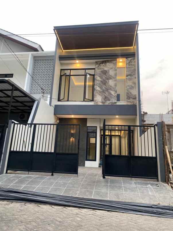dijual rumah rungkut mapan tengah surabaya new
