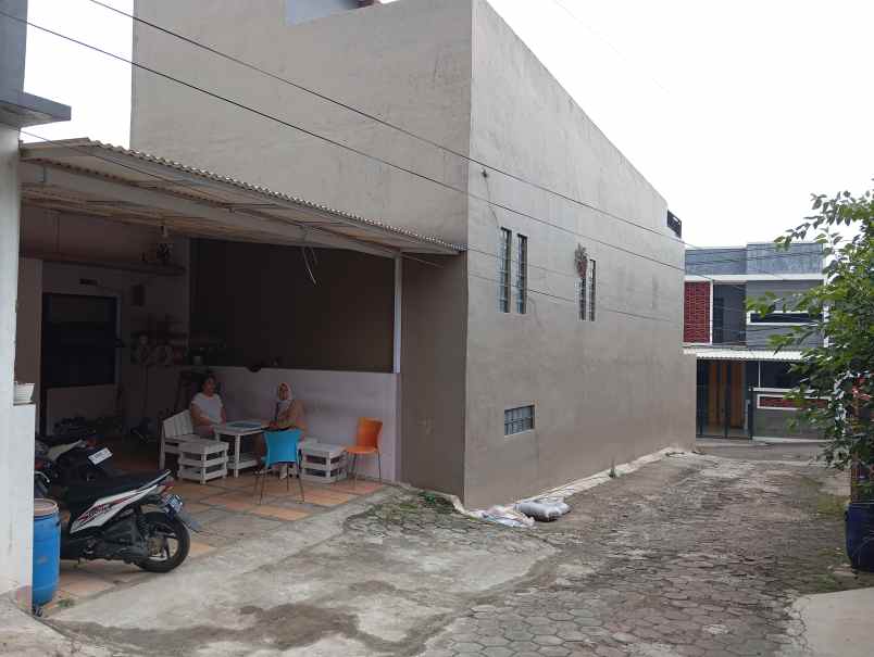 dijual rumah sariwangi