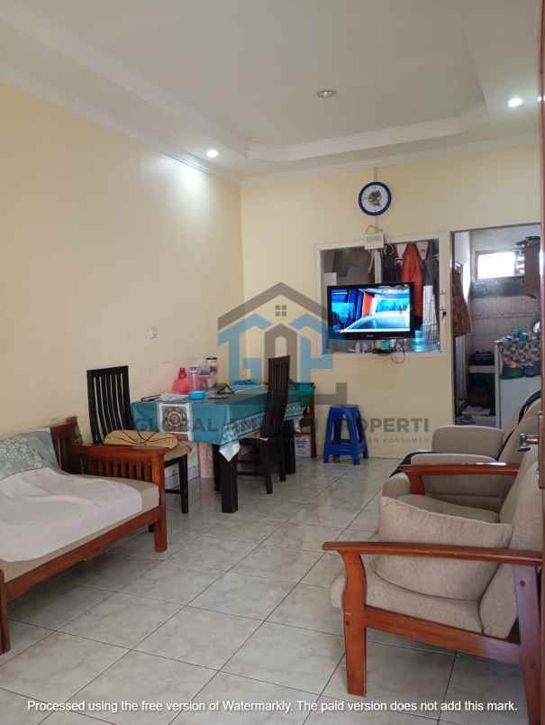 dijual rumah sariwangi