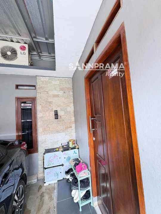 dijual rumah sawangan depok