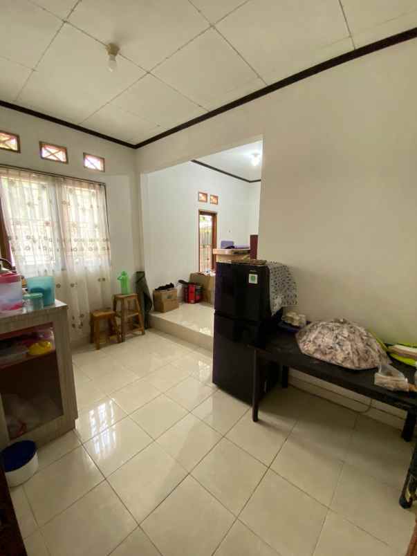dijual rumah secondary kawasan ciawi bogor