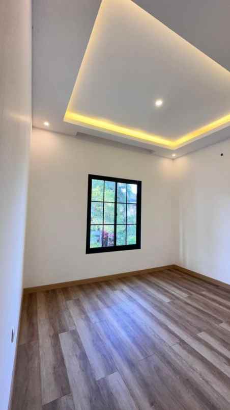dijual rumah sentul city semi furnished