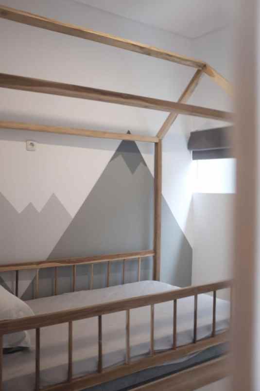 dijual rumah setu cipayung